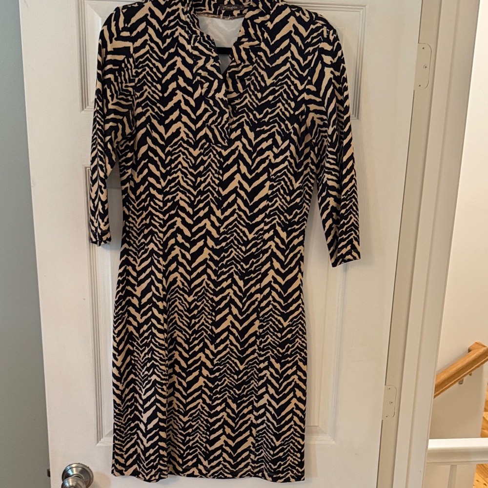 Elegant Chevron Long Sleeve Dress